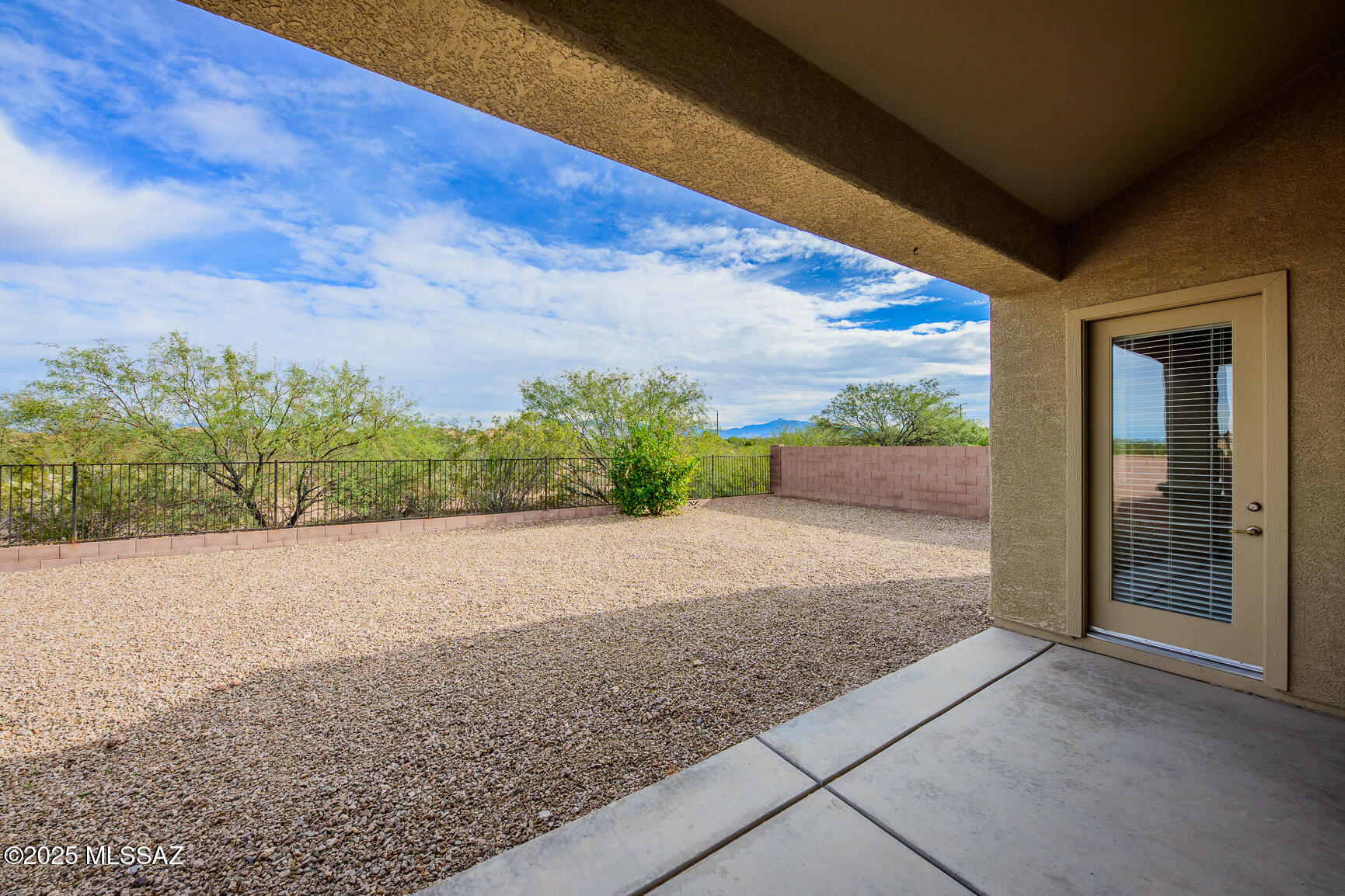 7805 East Treetop Road Tucson, AZ 85756 - Photo 6 of 43