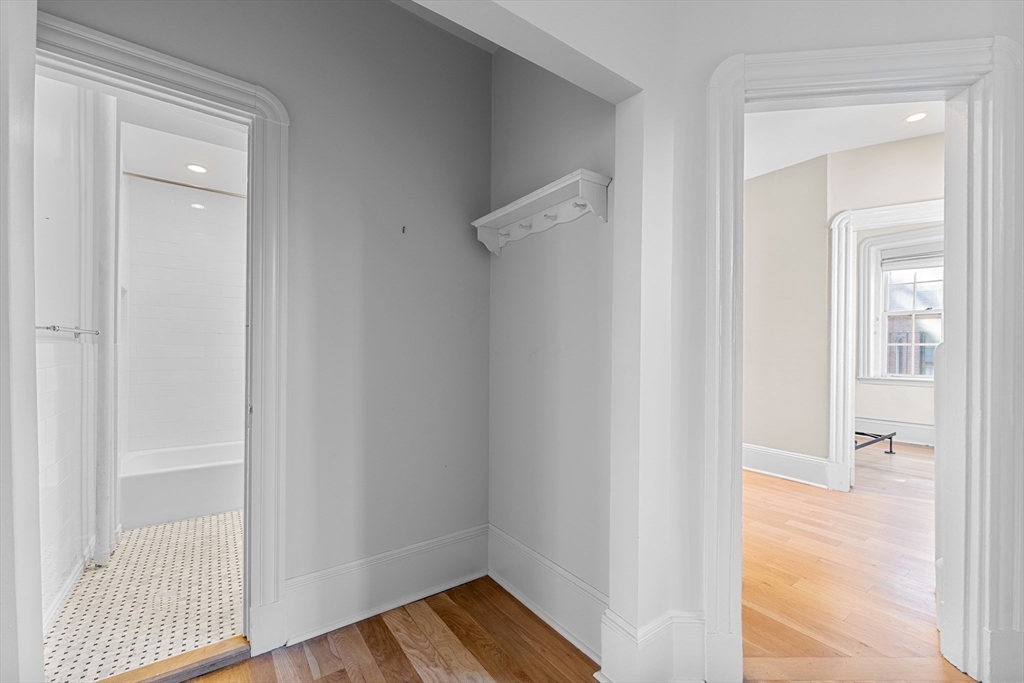 132 Myrtle Street, Unit 2 Boston, MA 02114 - Photo 12 of 15