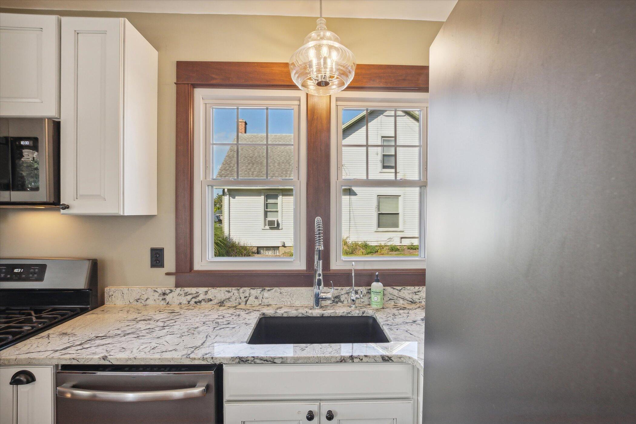 9161 Austin Road Saline, MI 48176 - Photo 25 of 61 25-9161-Austin-Rd-Saline-MI-48176-Window