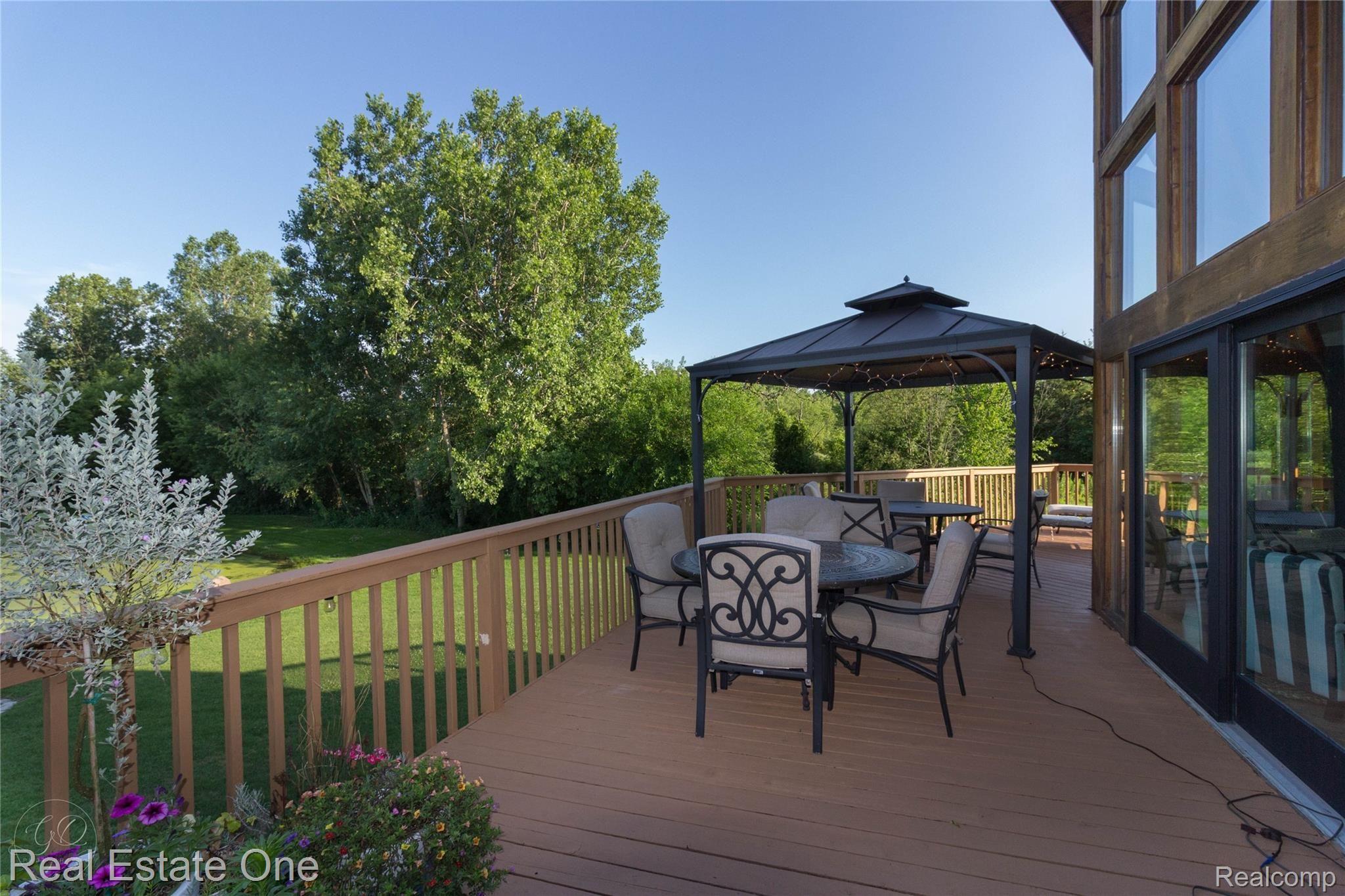 1350 Bone Road Fenton, MI 48430 - Photo 62 of 67 IMG_8680.jpg