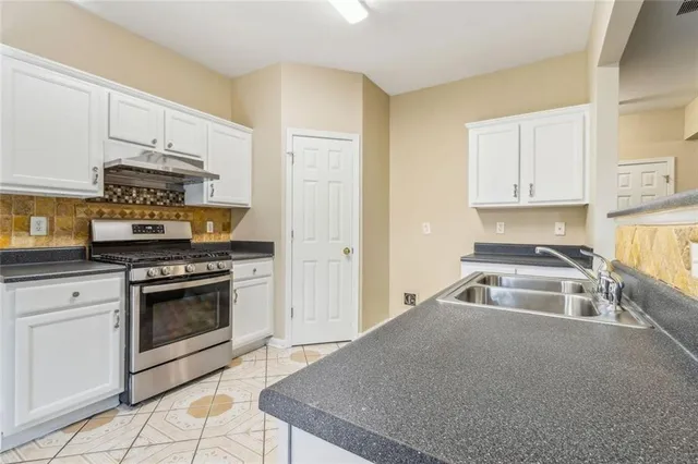 $347,900 | 1831 Waterside Drive, Unit 35, Kennesaw, GA 30152