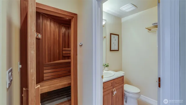 $2,550,000 | 15622 Uplands Way Southeast, North Bend, WA 98045