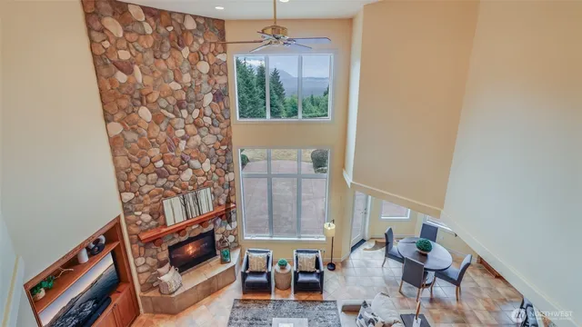 $2,550,000 | 15622 Uplands Way Southeast, North Bend, WA 98045