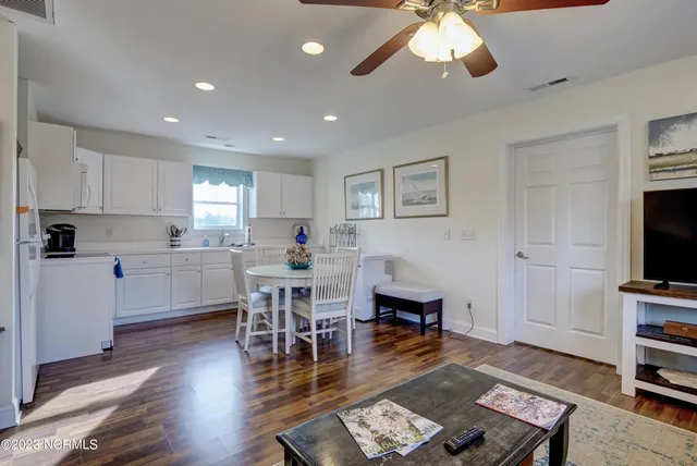 $979,000 | Undisclosed Address, Wilmington, NC 28409