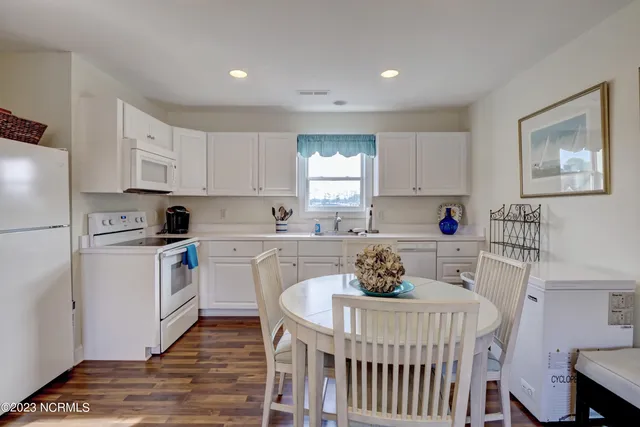 $979,000 | Undisclosed Address, Wilmington, NC 28409