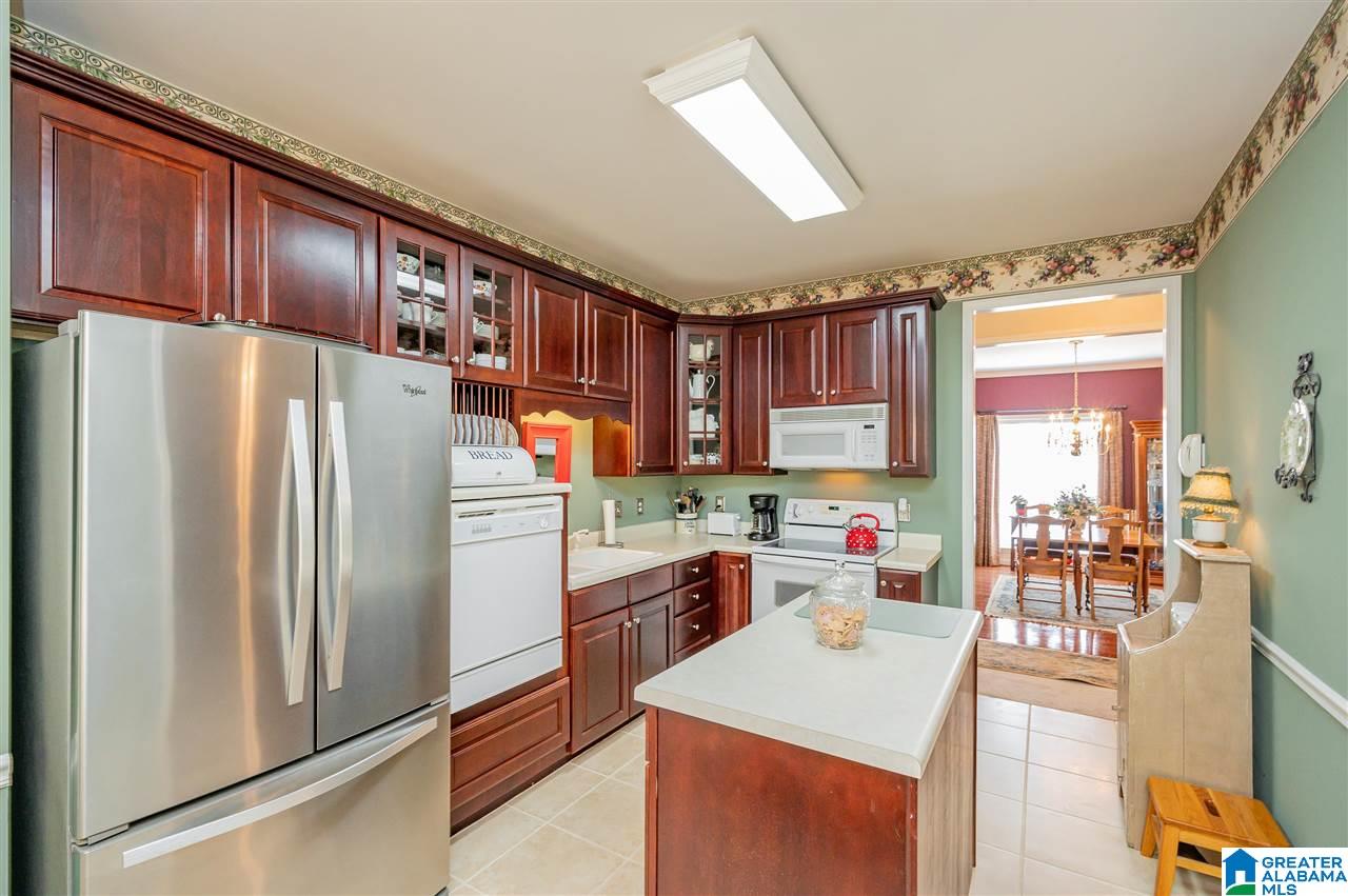 93 Heather Ridge Drive Pelham, AL 35124 - Photo 7 of 30
