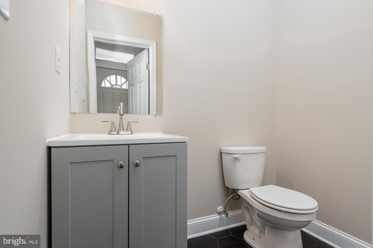 620 Allendale Street Baltimore, MD 21229 - Photo 12 of 21