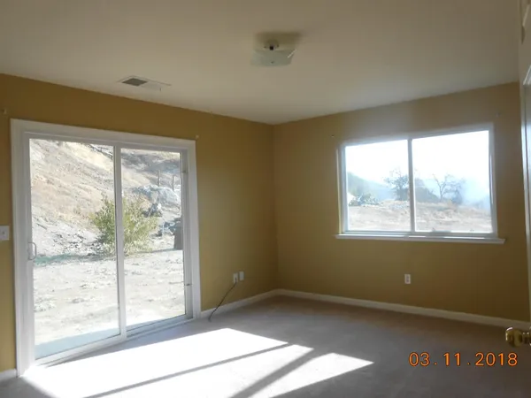 $449,000 | 1773 Erwin Lane, Squaw Valley, CA 93675