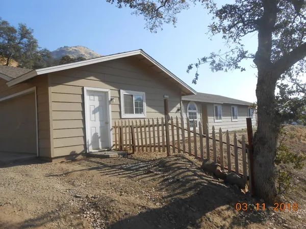 $449,000 | 1773 Erwin Lane, Squaw Valley, CA 93675