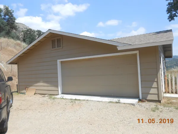 $449,000 | 1773 Erwin Lane, Squaw Valley, CA 93675