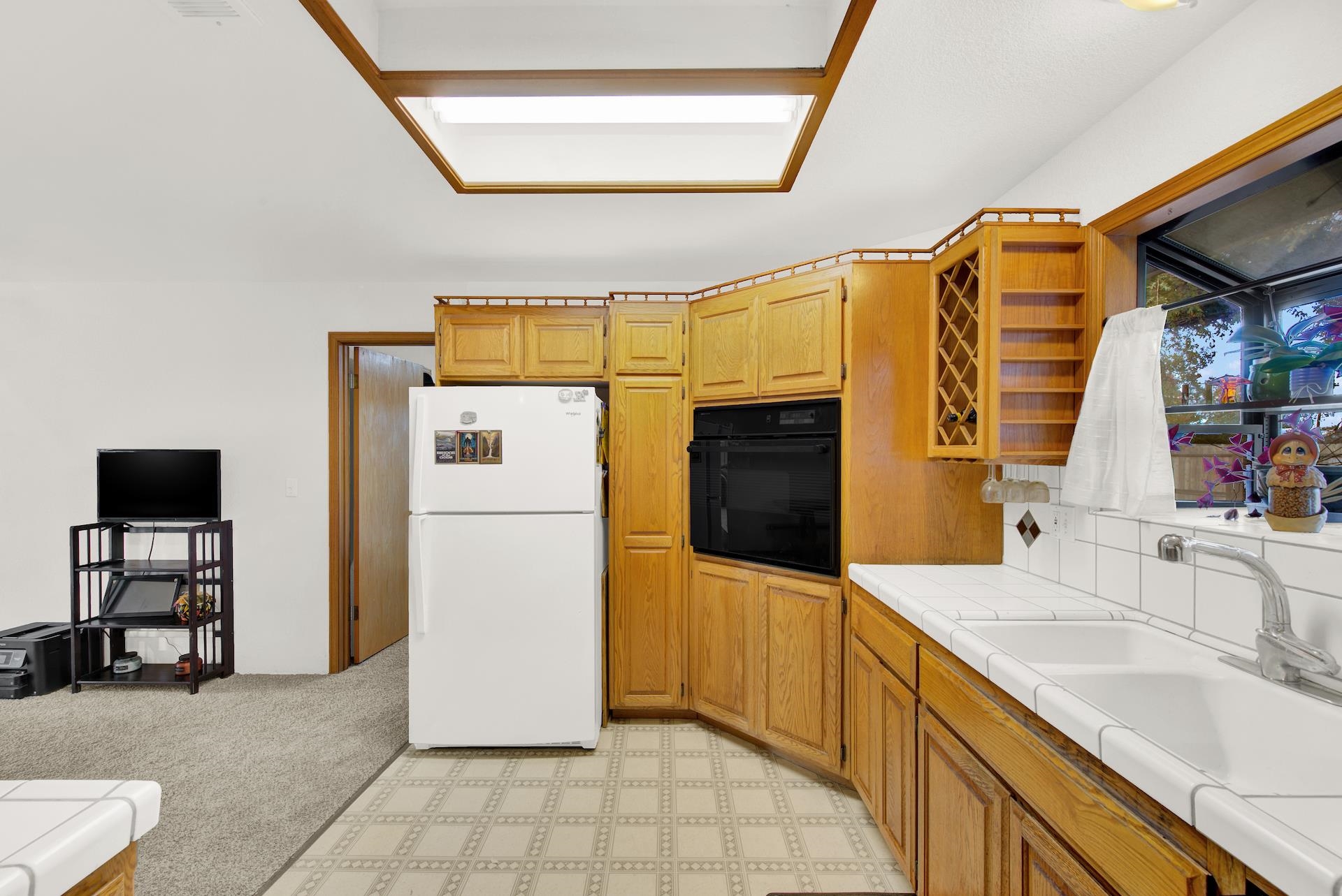 9885 Ashurst Street Proberta, CA 96078 - Photo 30 of 58