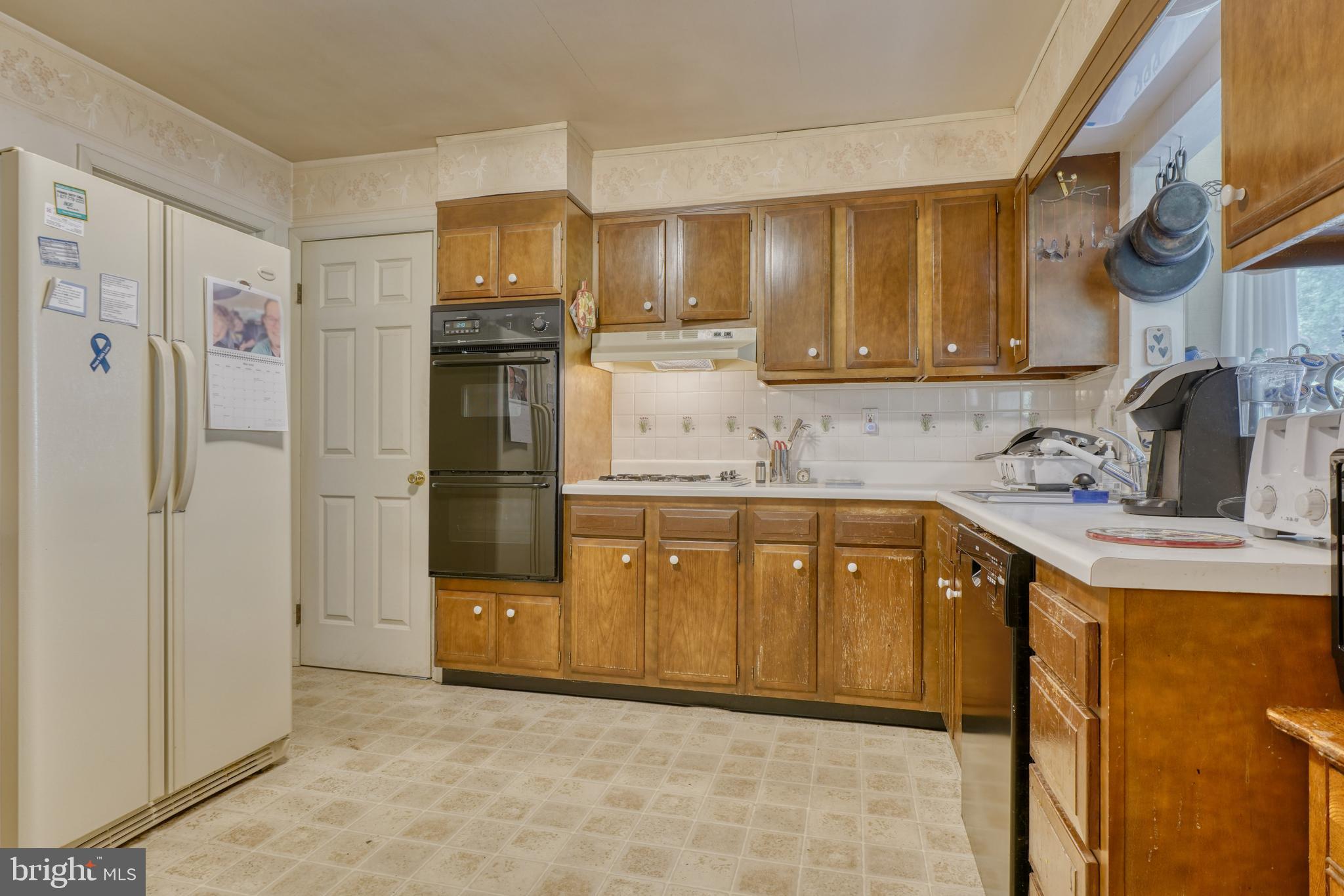 3401 Jim Bowers Road Westminster, MD 21157 - Photo 21 of 57 Kitchen