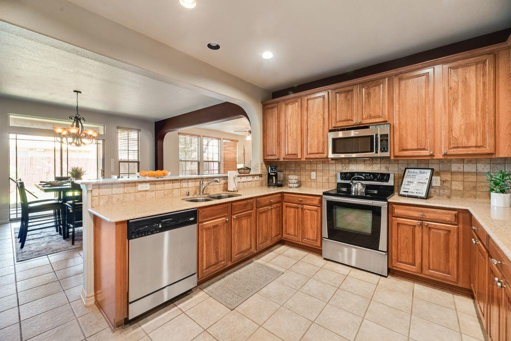 5841 Stone Mountain Road The Colony, TX 75056 - Photo 18 of 40