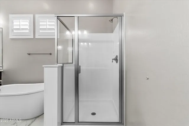 $829,900 | 1073 East Holland Park Drive, Gilbert, AZ 85297