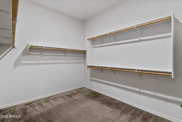 $829,900 | 1073 East Holland Park Drive, Gilbert, AZ 85297