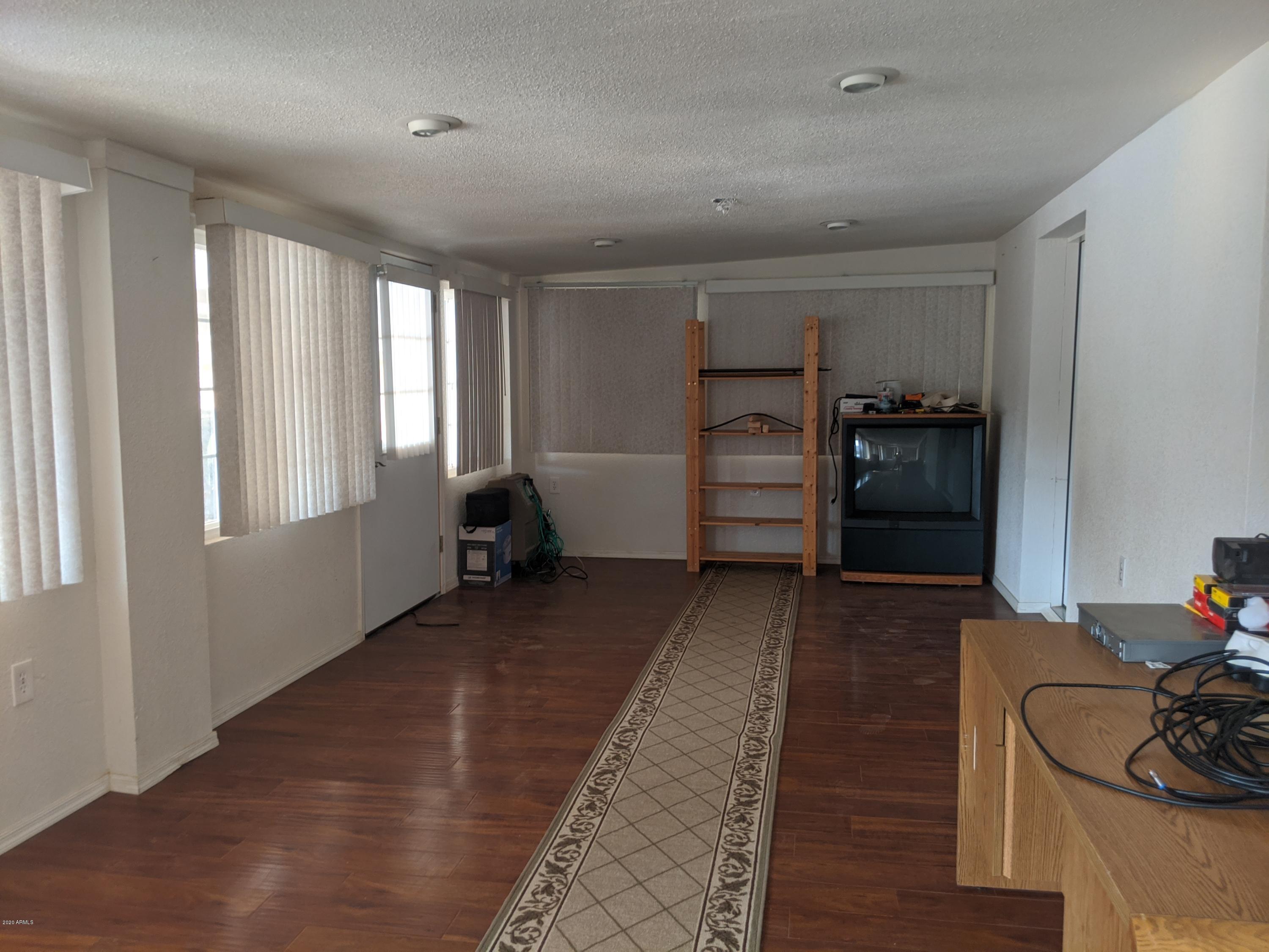 205 Mackey Camp Road Miami, AZ 85539 - Photo 8 of 41 Arizona room
