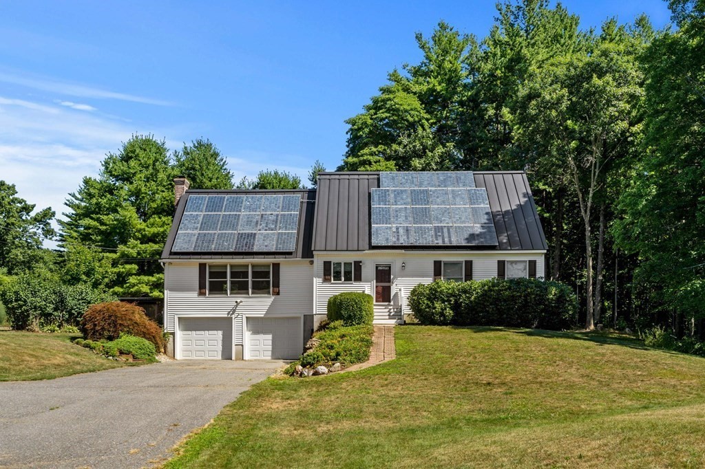 27 Maple Street Pepperell, MA 01463 - Photo 2 of 42