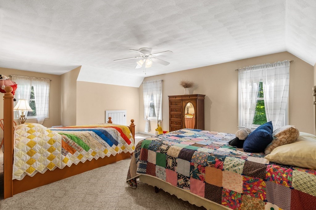 27 Maple Street Pepperell, MA 01463 - Photo 24 of 42