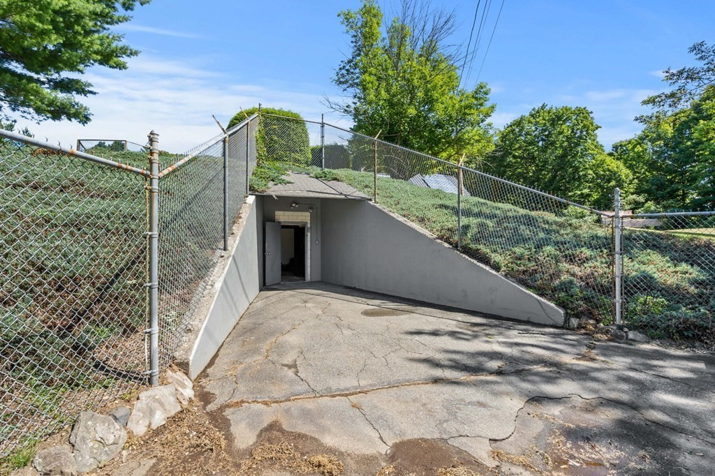 27 Maple Street Pepperell, MA 01463 - Photo 34 of 42