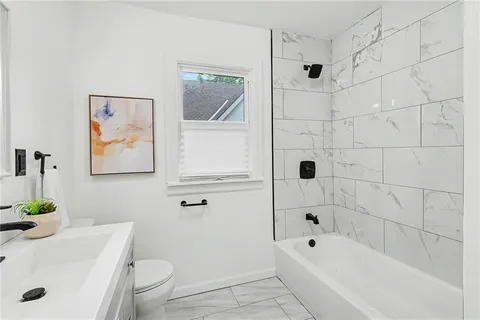 $184,500 | 1133 East 75th Street, Kansas City, MO 64131