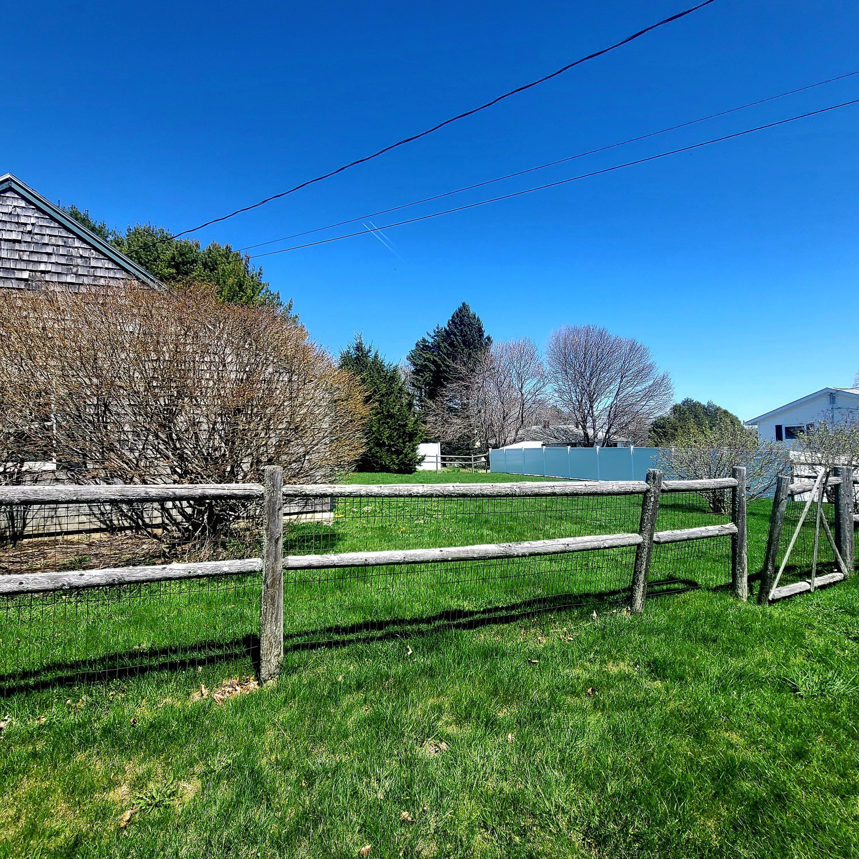 2 Center Street Rockland, ME 04841 - Photo 3 of 13 2 Center backyard