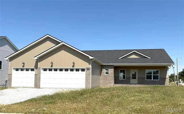 $411,000 | 678 Prato Court, Caseyville, IL 62232