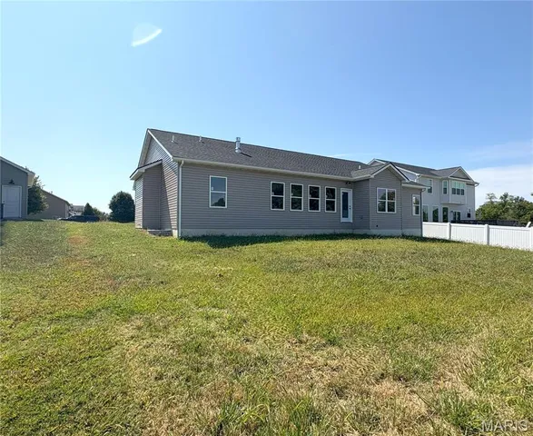 $411,000 | 678 Prato Court, Caseyville, IL 62232