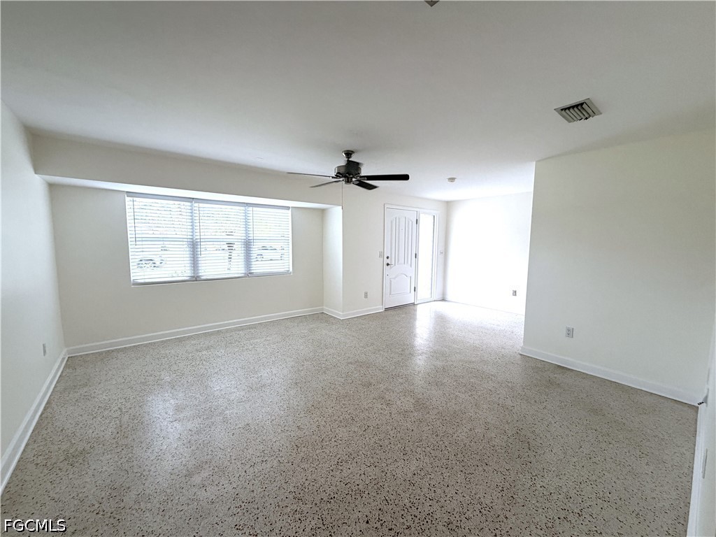 1637 South Mayfair Road Fort Myers, FL 33919 - Photo 5 of 29
