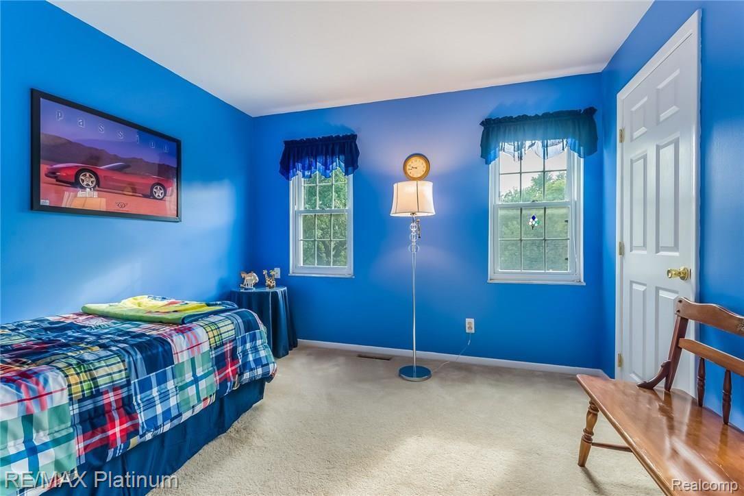 5210 Greenfield Road Brighton, MI 48114 - Photo 14 of 30 018-Bedroom-4687626-medium.jpg