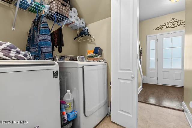 $295,000 | 303 Maidstone Drive, Richlands, NC 28574