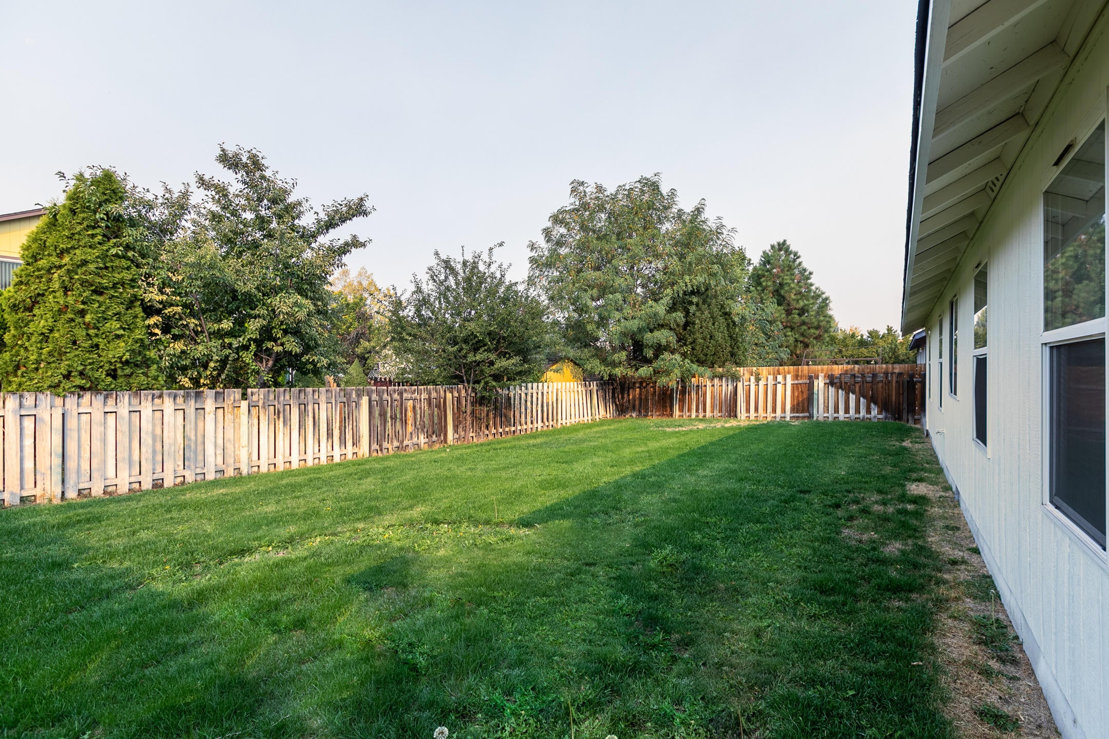 2139 Southwest 28th Street Redmond, OR 97756 - Photo 3 of 15 2020_10_07_2139_Sw_28th_st_rdm-12
