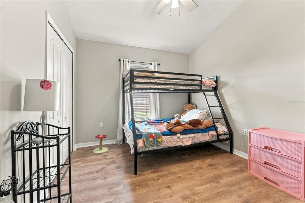 2333 Tanbark Ridge Place Plant City, FL 33563 - Photo 26 of 46 Gallery Image 26
