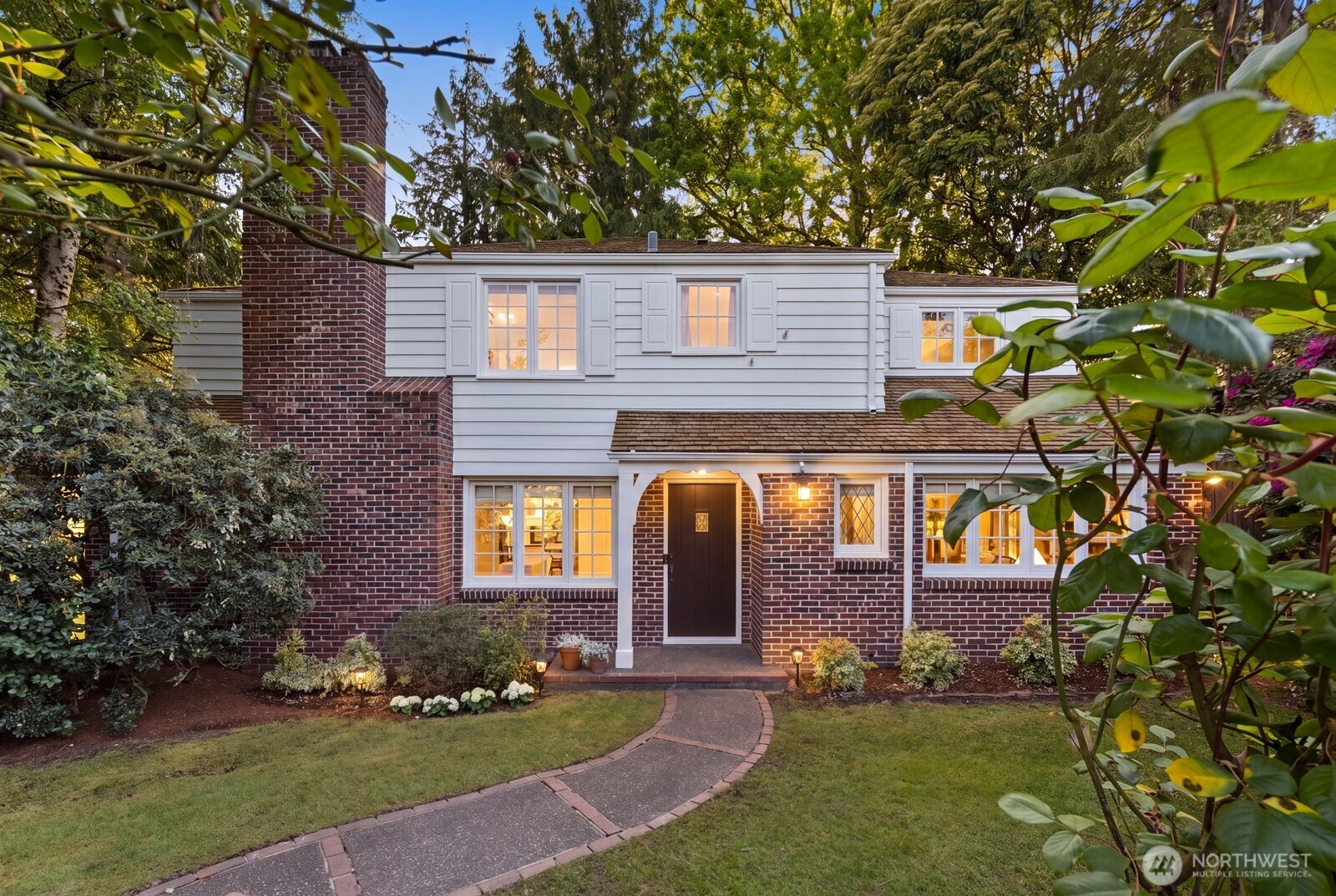 5125 Northeast Latimer Place Seattle, WA 98105 - Photo 1 of 34