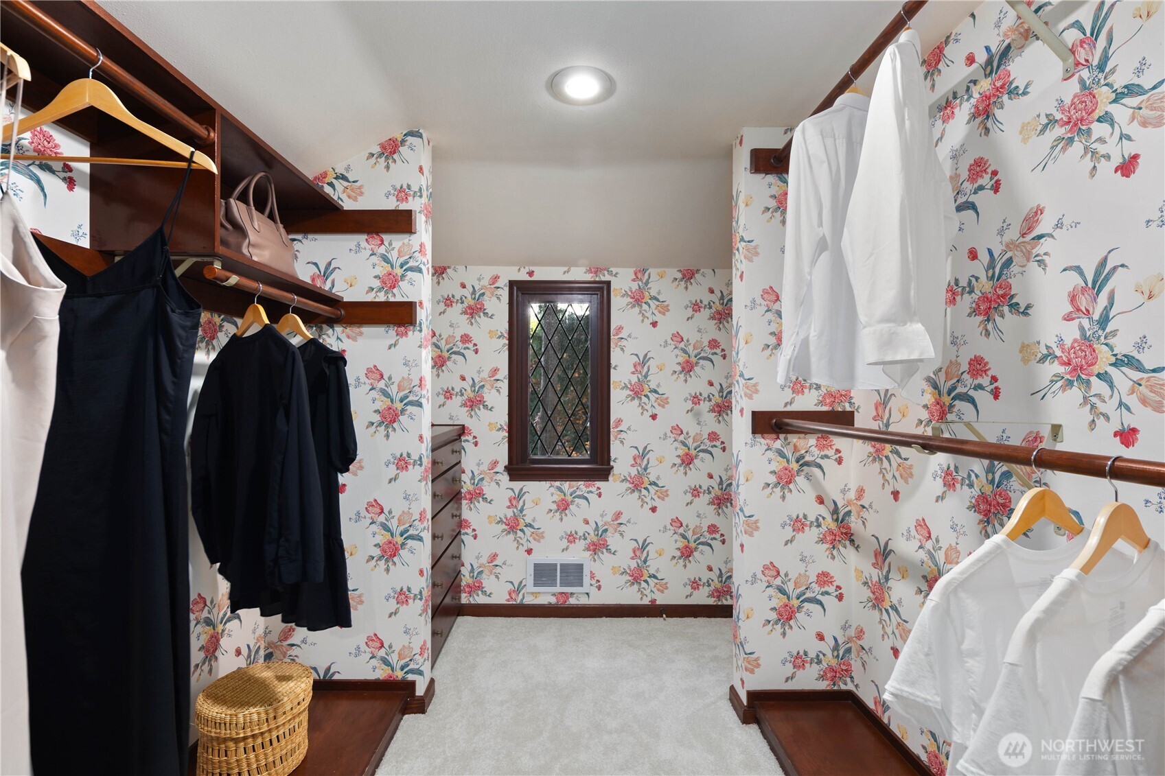 5125 Northeast Latimer Place Seattle, WA 98105 - Photo 16 of 34