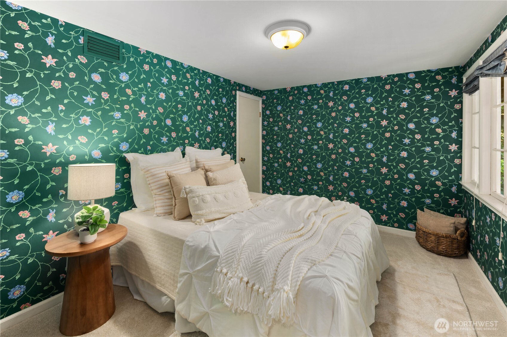 5125 Northeast Latimer Place Seattle, WA 98105 - Photo 24 of 34