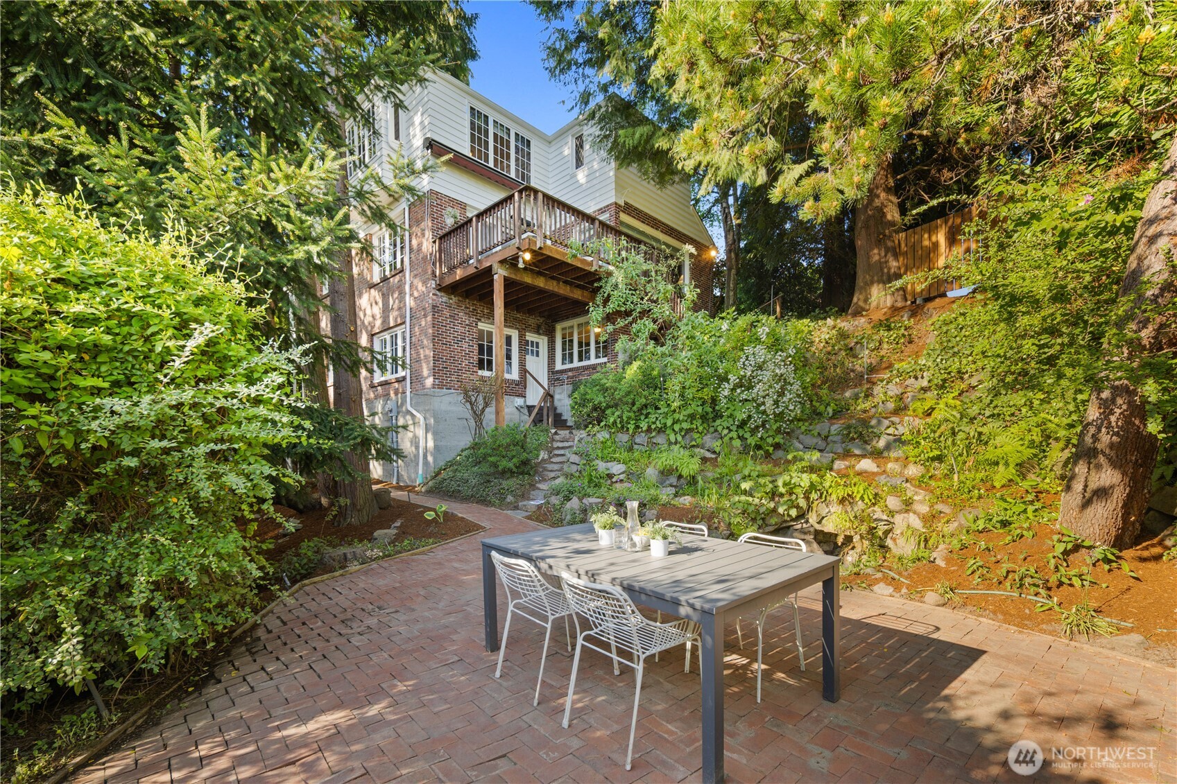 5125 Northeast Latimer Place Seattle, WA 98105 - Photo 27 of 34