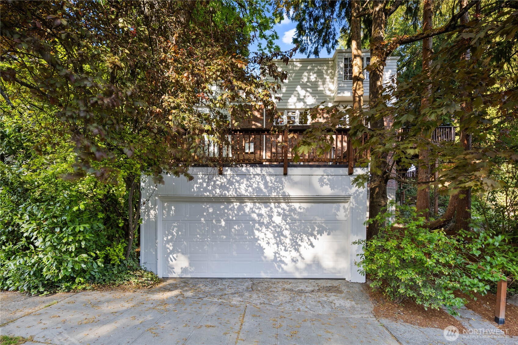 5125 Northeast Latimer Place Seattle, WA 98105 - Photo 28 of 34