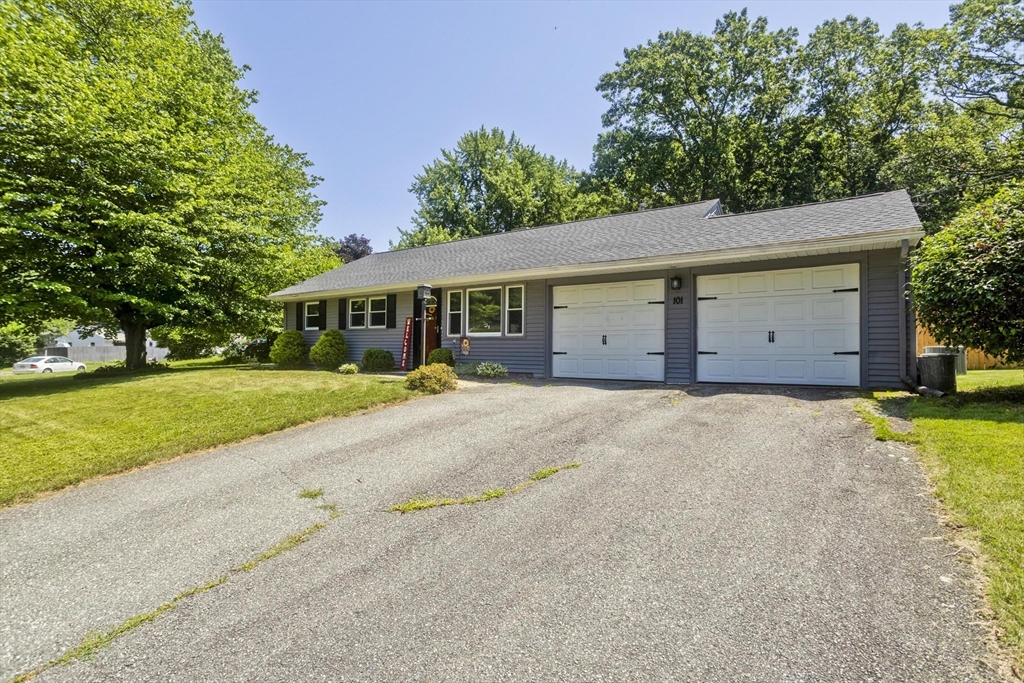 101 Old Farm Road Springfield, MA 01119 - Photo 1 of 33