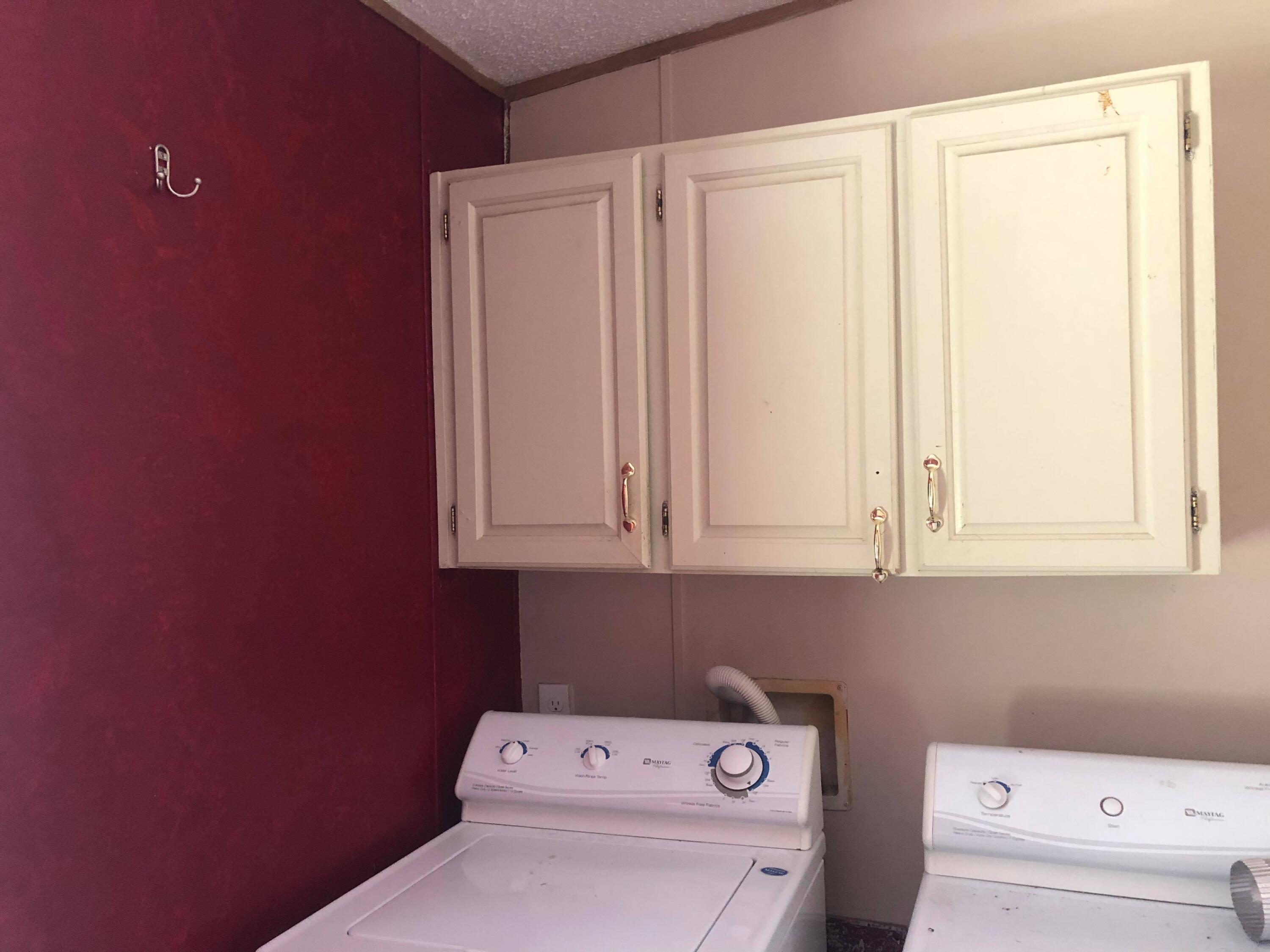 177 Birmingham Road Augusta, ME 04330 - Photo 11 of 26 washer dryer area