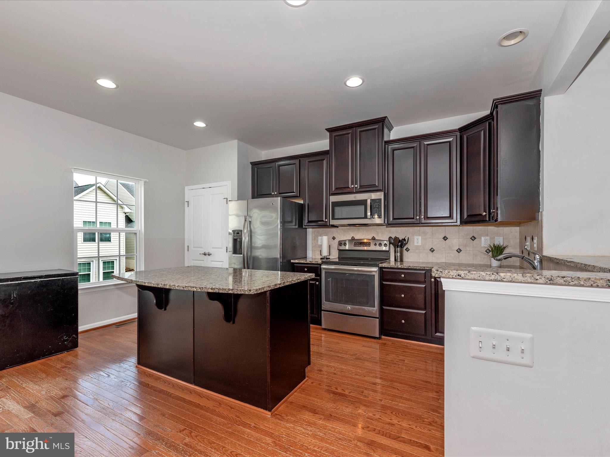 76 Norwood Drive Falling Waters, WV 25419 - Photo 6 of 27 Kitchen