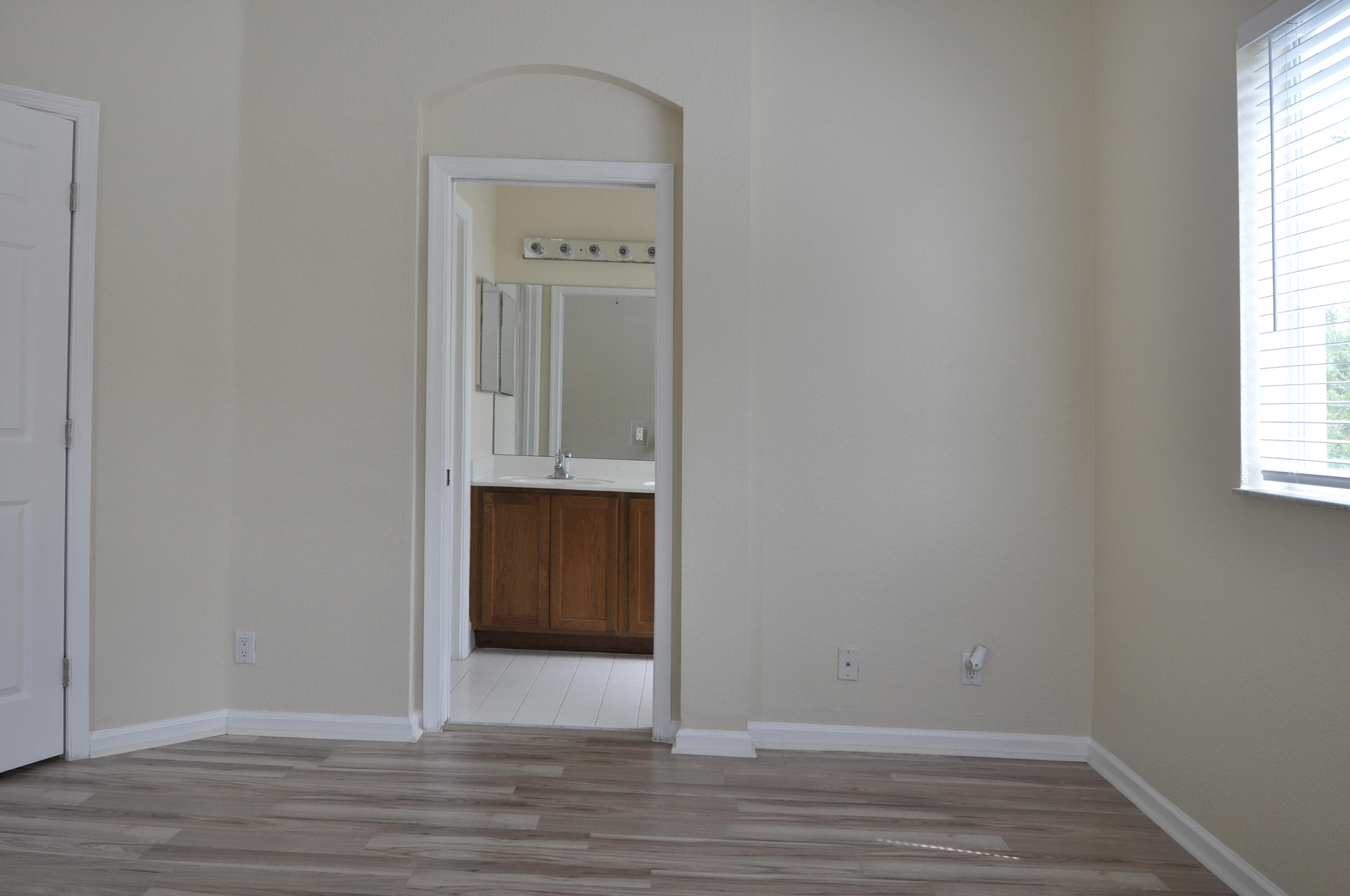 3225 Laurel Ridge Circle Riviera Beach, FL 33404 - Photo 19 of 24 DSC_0012-1