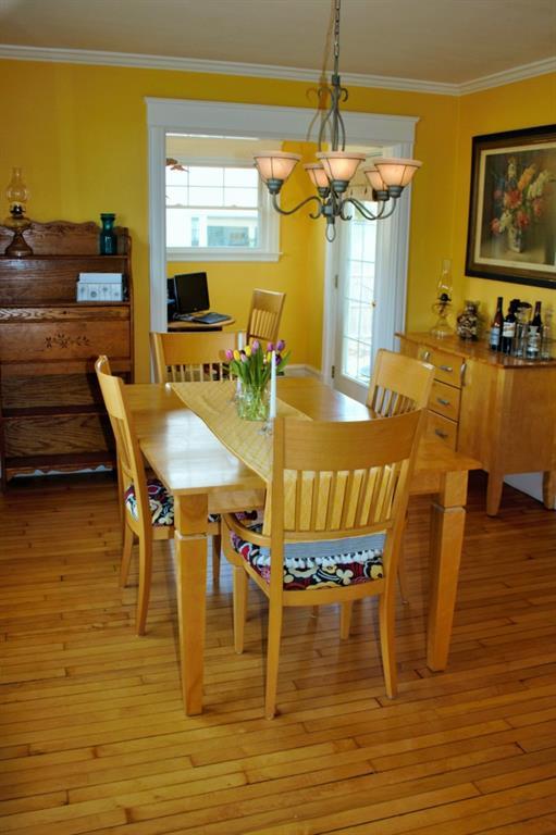 81 Spring Street Brunswick, ME 04011 - Photo 7 of 29 Bright and roomy dining area