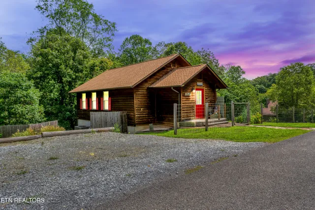 $399,900 | 1148 Laurel Road, Townsend, TN 37882