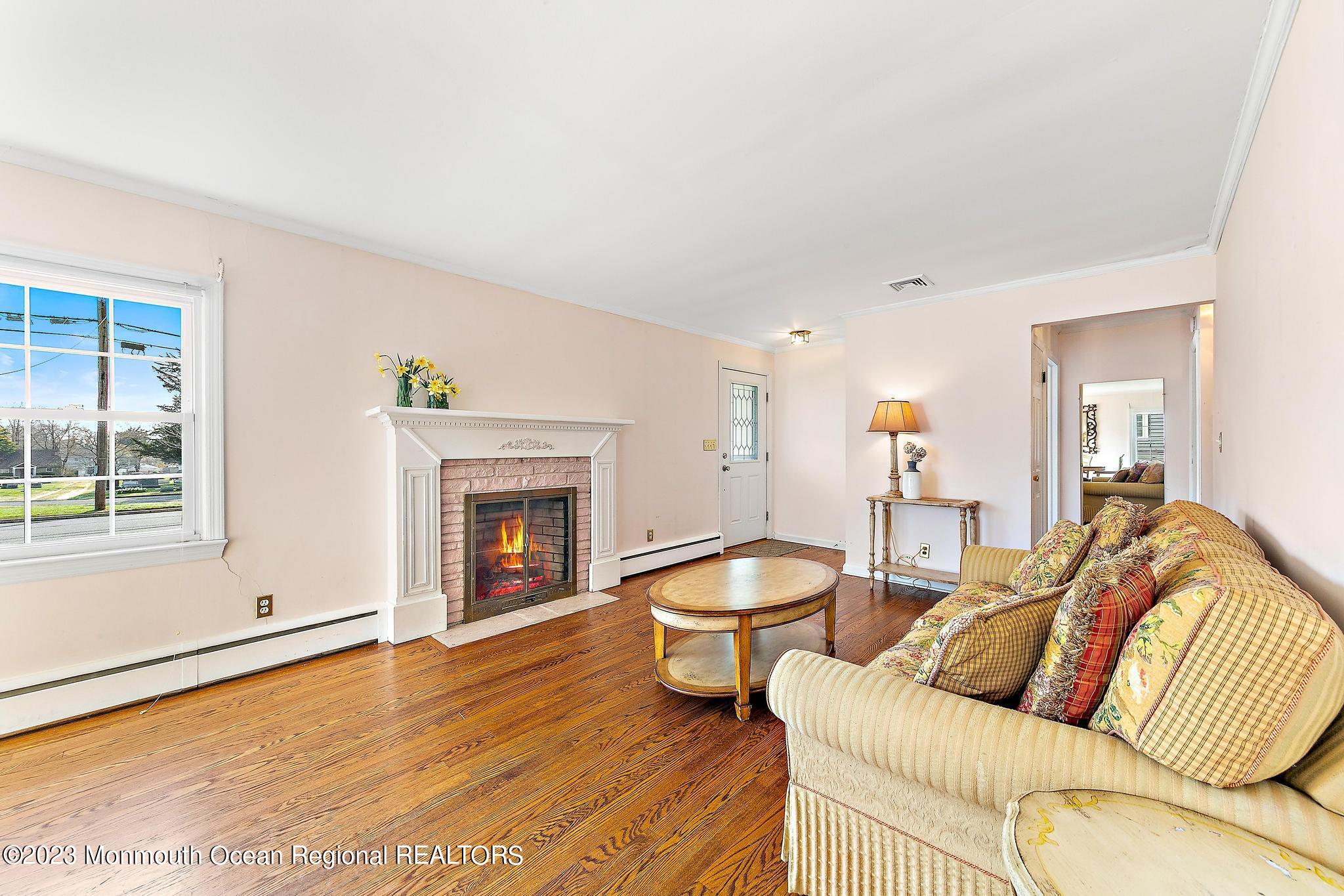 2405 Old Mill Road Spring Lake Heights, NJ 07762 - Photo 4 of 25 Living Room