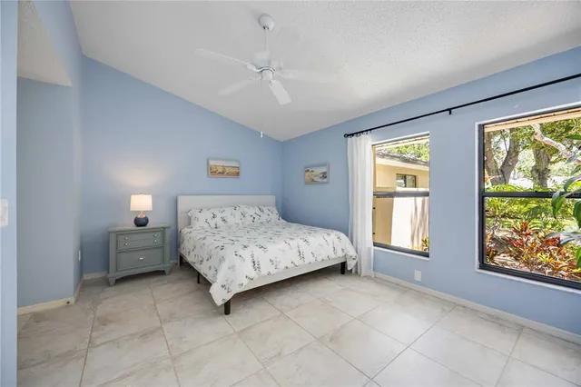 $275,000 | 269 Southampton Drive, Unit 303, Venice, FL 34293