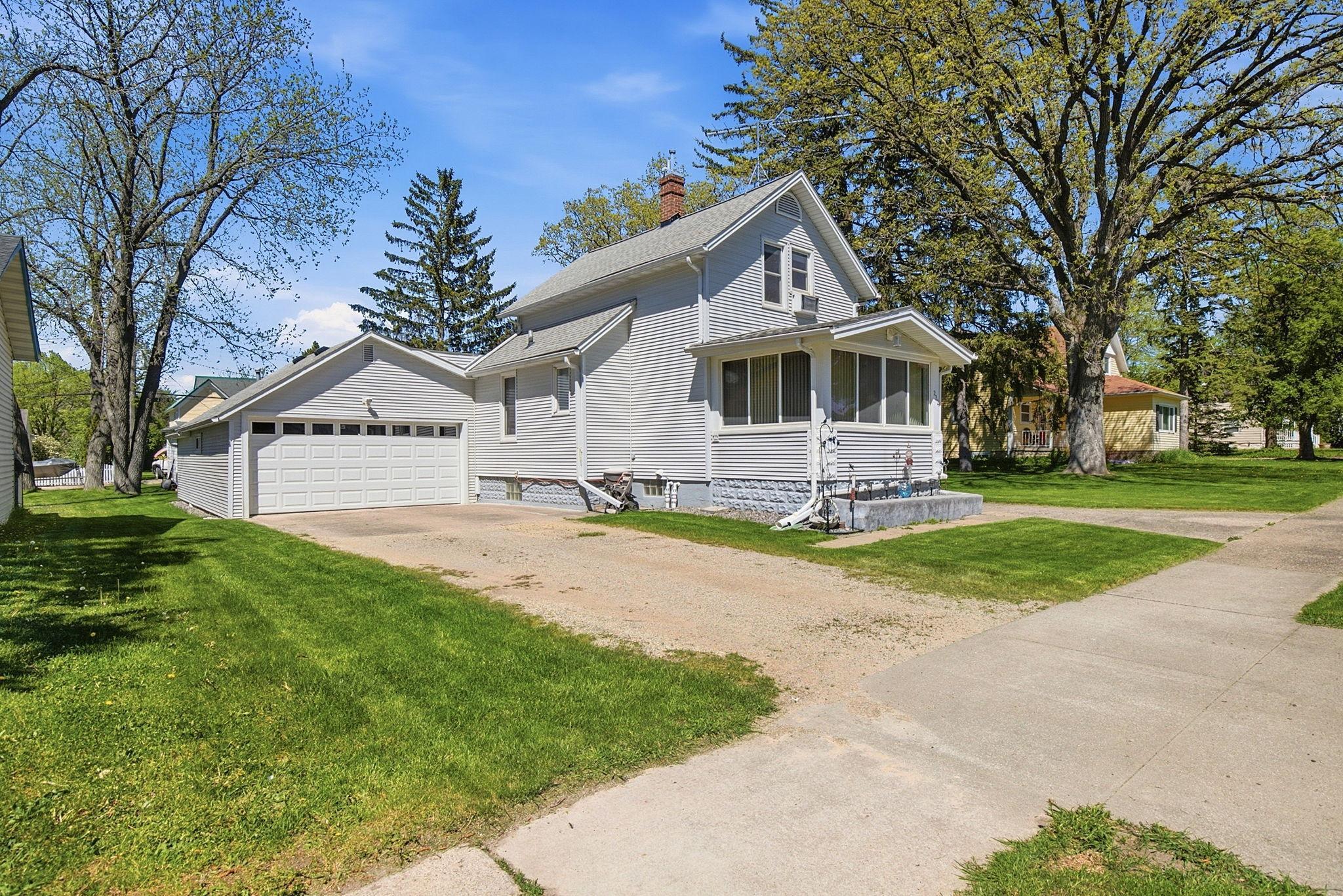 222 3rd Street Kenyon, MN 55946 - Photo 1 of 22