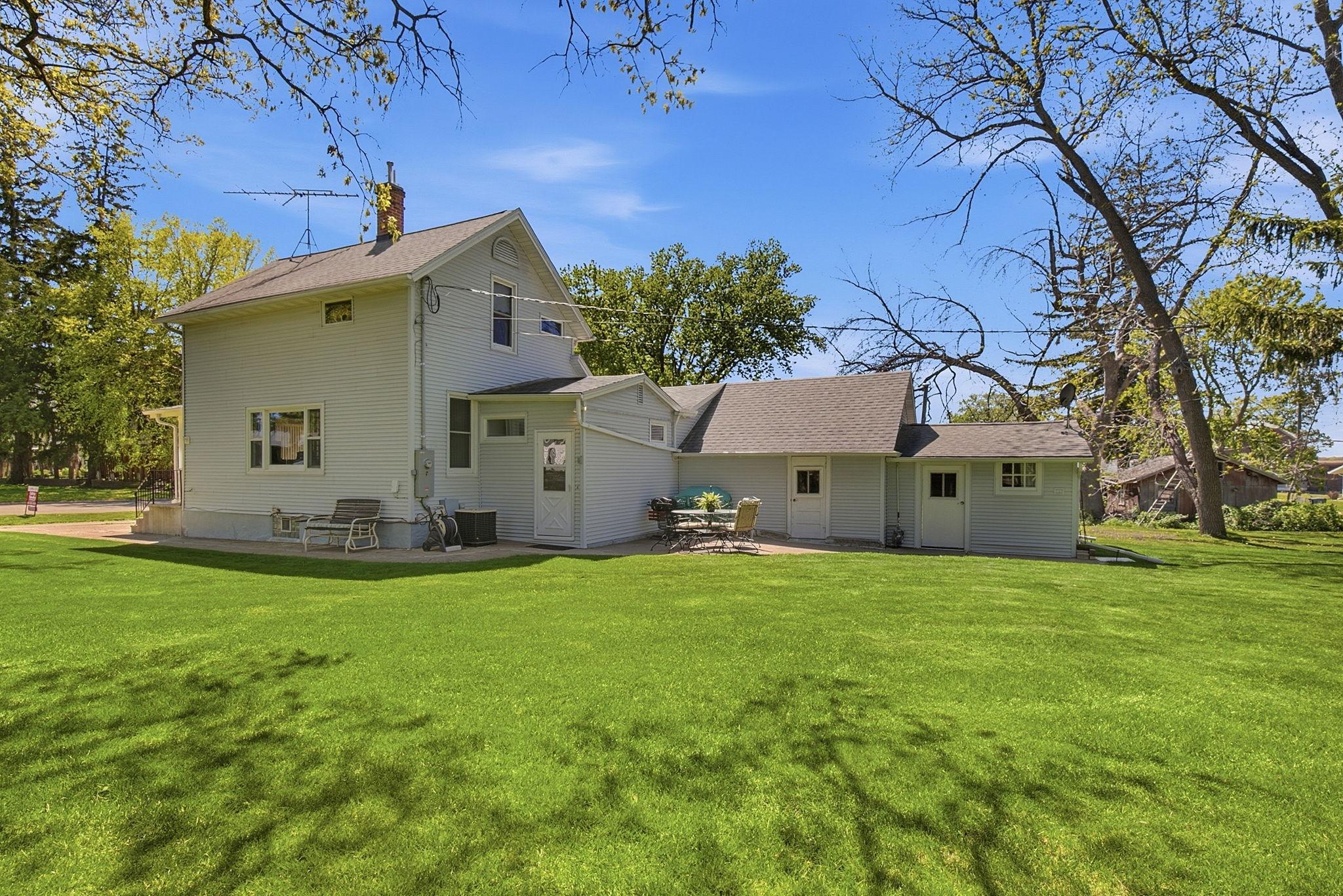 222 3rd Street Kenyon, MN 55946 - Photo 2 of 22