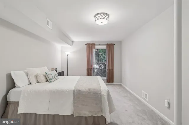 $500,000 | 3769 Persimmon Circle, Fairfax, VA 22031