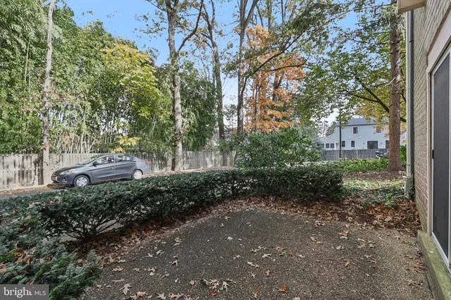 $500,000 | 3769 Persimmon Circle, Fairfax, VA 22031