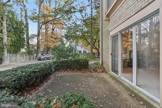 $500,000 | 3769 Persimmon Circle, Fairfax, VA 22031